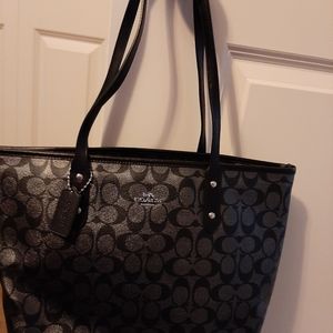 Coach Tote